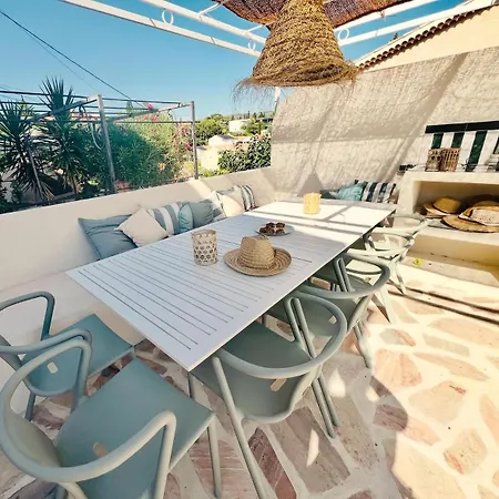Madeleine, Panoramic Sea View Villa Bandol