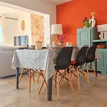 Madeleine, Panoramic Sea View